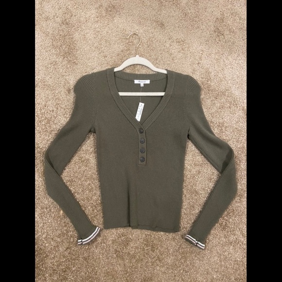 NWT Madewell Ruffle-Cuff Henley Sweater in Dark Green - Picture 6 of 7